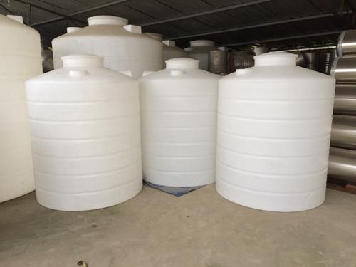 食品級塑料儲(chǔ)罐的應(yīng)用事項(xiàng)